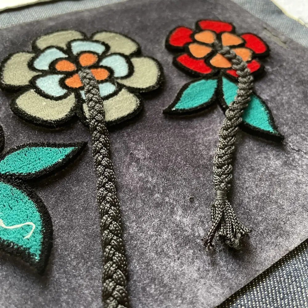 立体花朵编织辫绳垂吊流苏穗服装刺绣布贴 图2